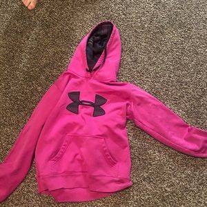 Under armor woman’s sweatshirt zip up or pull over sold separately